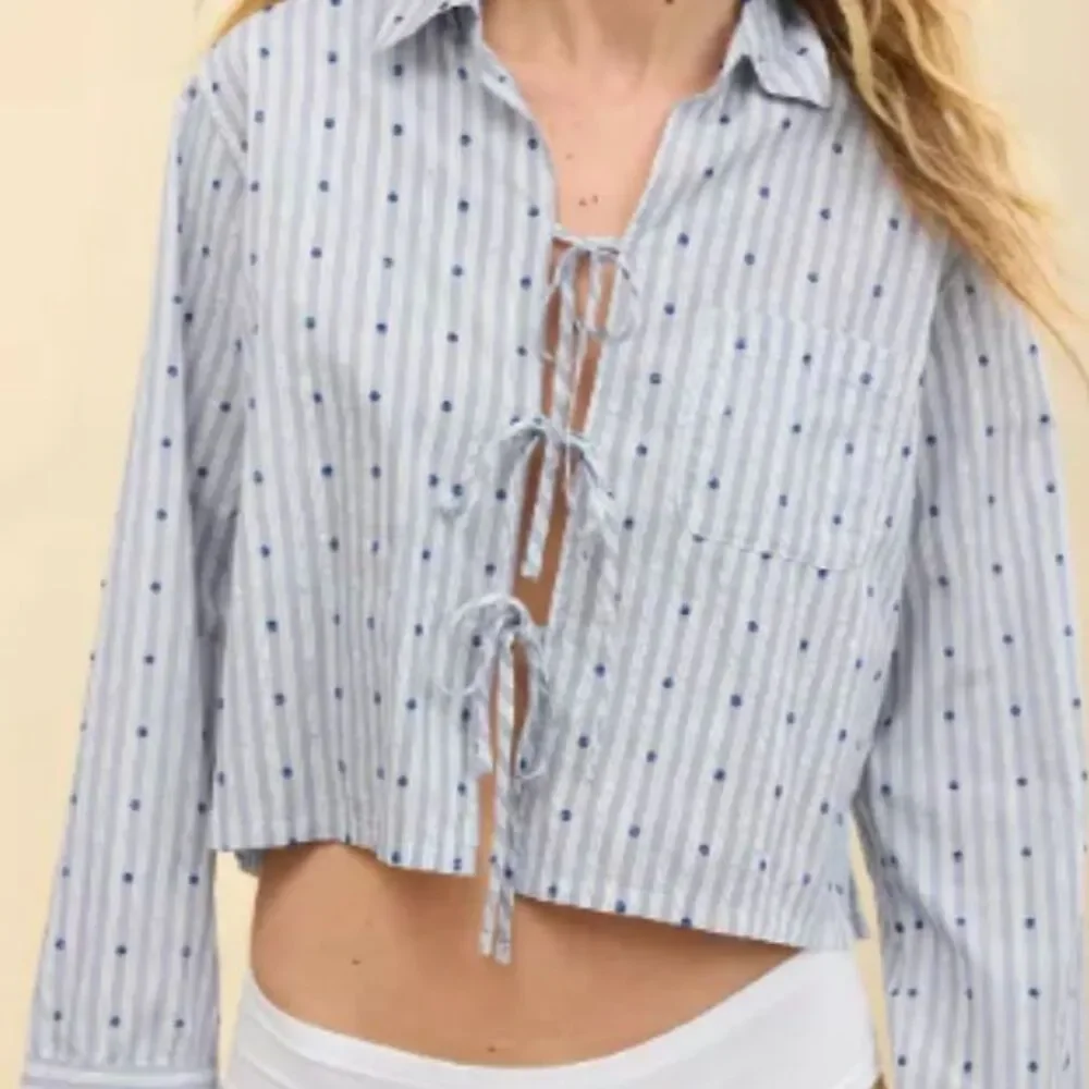 Aerie Off-Duty Poplin Tie Front Pajama Shirt Sz XL Blue Loungewear Streetwear